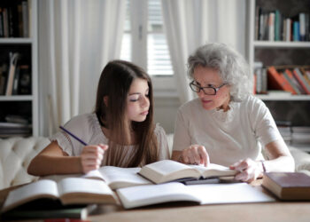 How Does Homework Help Students: Reasons Why Doing Homework Is Great