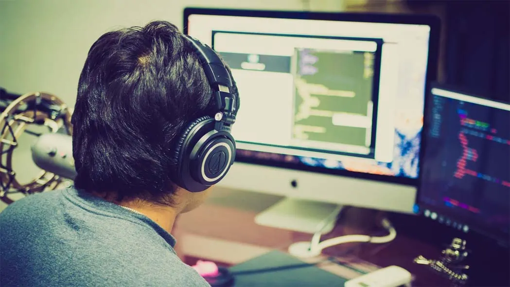 How to Use a SWOT Analysis to Advance Your Tech Career