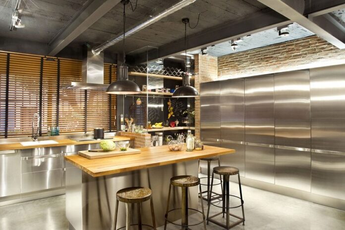 commercial-Kitchen_Unknown