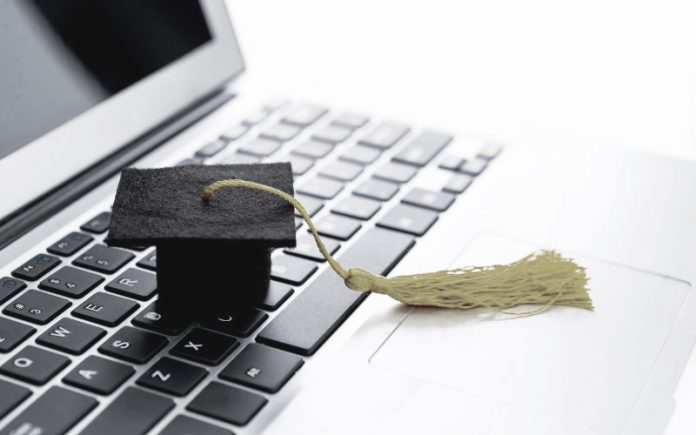 The-elearning-development-process-green-1
