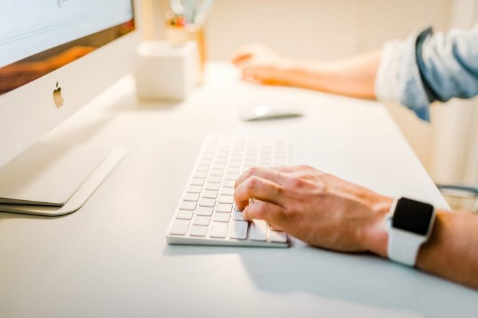 austin-distel-Imc-IoZDMXc-unsplash-1030x687 workforce services