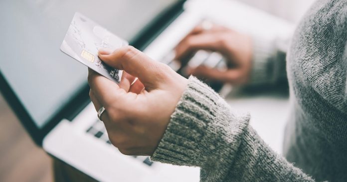 What_Are_the_Benefits_of_eCommerce_to_Your_Business_blog