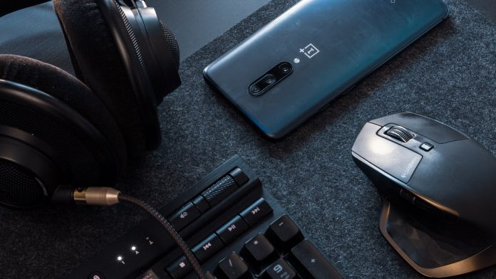 bernin-uben-OTzISrtVmVc-unsplash best audacity alternatives for android
