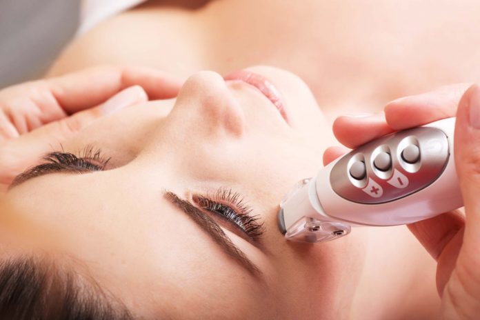 03-Isolaz-How-To-Get-Rid-of-Cystic-Acne-Overnight_540529528-Juta how to get rid of pimples