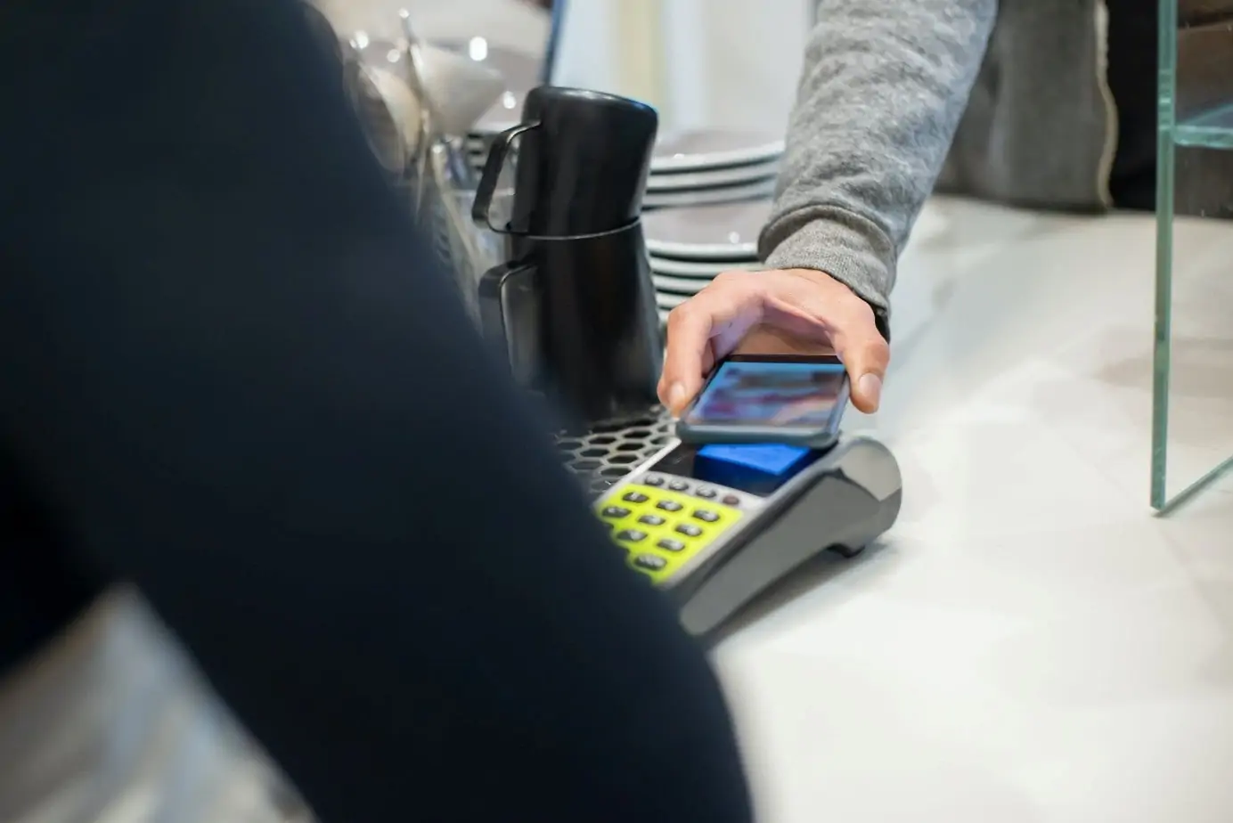 Why Companies Should Use AI for Customer Experience