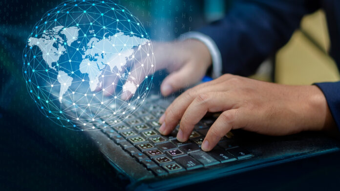 Things To Consider When Deciding To Work With A Software Developer Things To Consider When Deciding To Work With A Software Developer