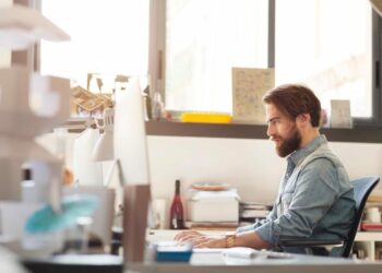 The Top 5 Tools Every B2B Sales Team Should Have in 2022