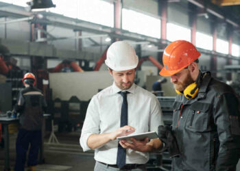 Industry 4.0: Unlocking New Business Opportunities for the Manufacturing Industry