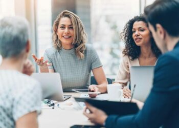 What work does the Customer Experience Management Agency do?
