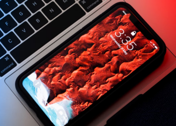 How Businesses Can Prepare Apple iOS Devices for Remote Working