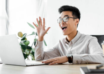 Conduct a successful webinar using these easy tips