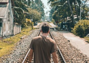 Going for a long trip? Here’s how to make your journey stress-free