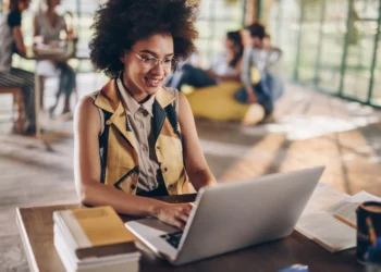 5 reasons why you should invest in onboarding software