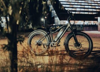 6 Common Problems and Solutions for E-Bikes If You’re Buying One