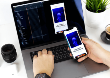 Evolving Ecommerce: The Role of Software Development Services in Mobile Optimization