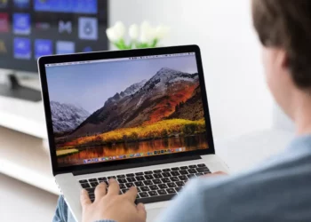 Sleek and Simple: A User-Friendly Approach to Mac System Settings