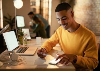 How technology has changed the way people make payments