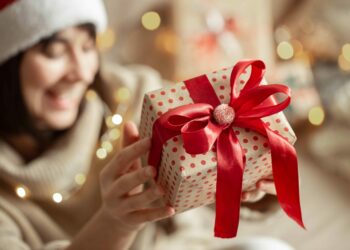 4 Tips to Make Your Gifts Stand Out for Every Occasion