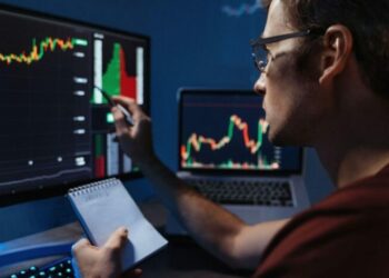 10 Best Essential Trading Strategies and Techniques in 2025